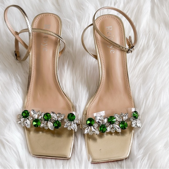 Gold and Green Heels with Decorative Embellishments - Picture 2 of 5